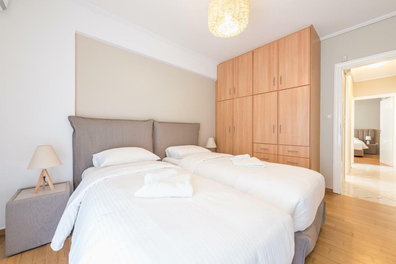 Luxury And Spacious Apt For 6 Guests أثينا المظهر الخارجي الصورة